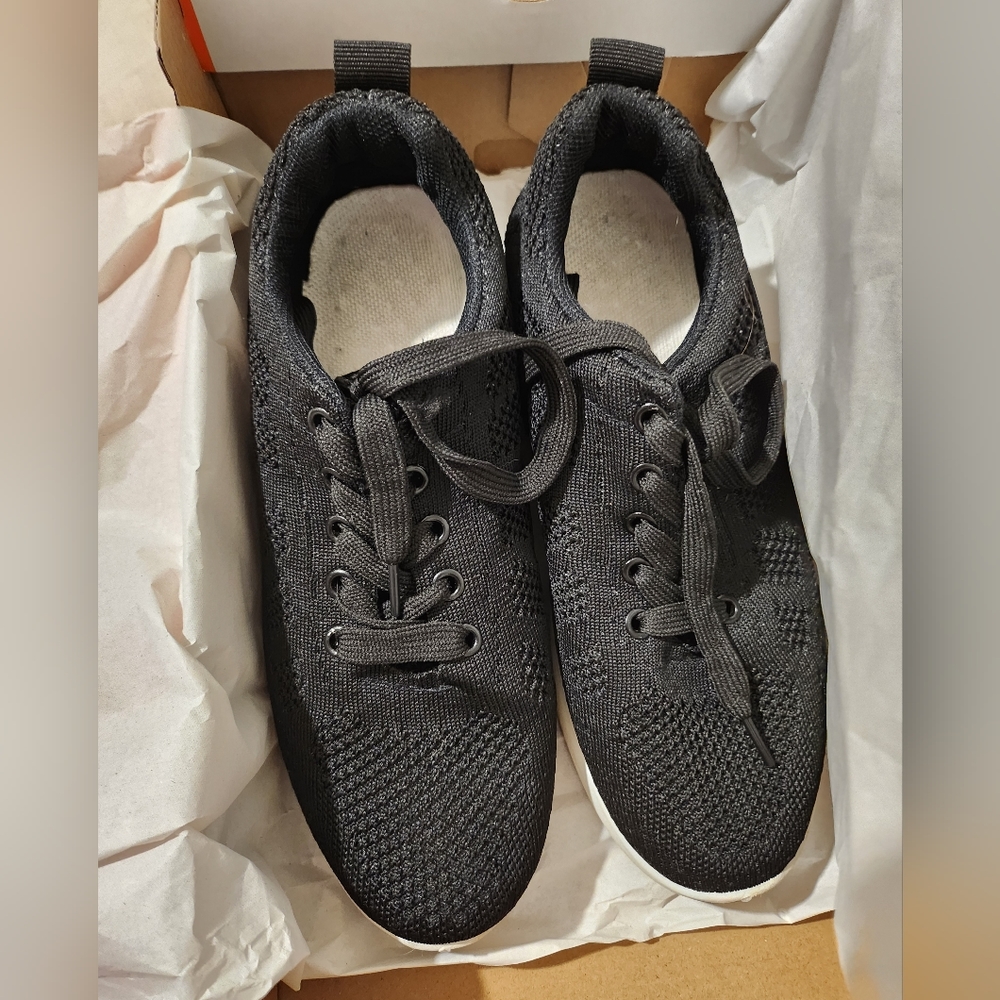 Fashion Professional Skateboard Shoe-Woman's
